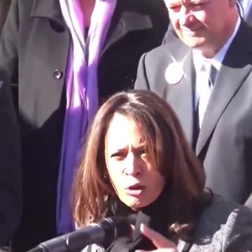 "How dare we speak Merry Christmas!!!" Kamala Harris with Trump response