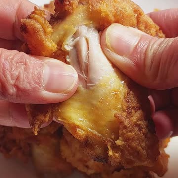 Golden Crispy Fried Chicken! Crispy & Juicy Butter-Brined Fried Chicken Wings! The Ultimate Recipe🍗