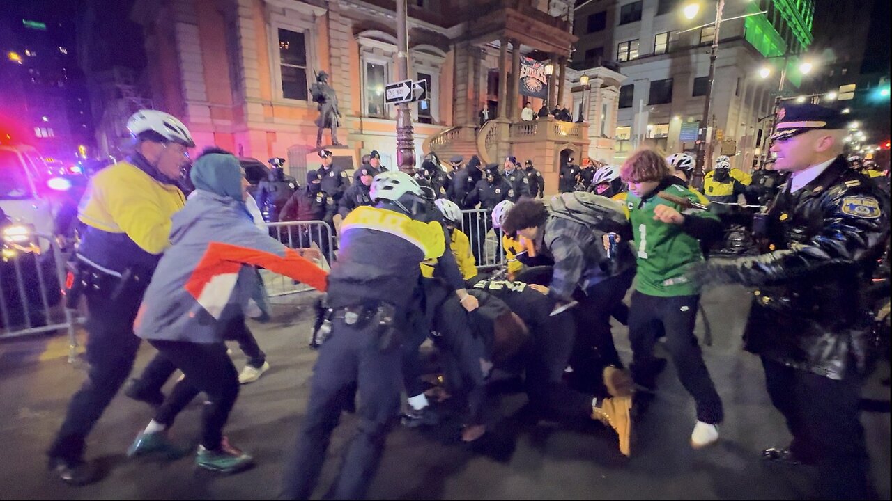 MELEE at Eagles Victory Celebration in Philly After Police Move to Clear Fans from Street