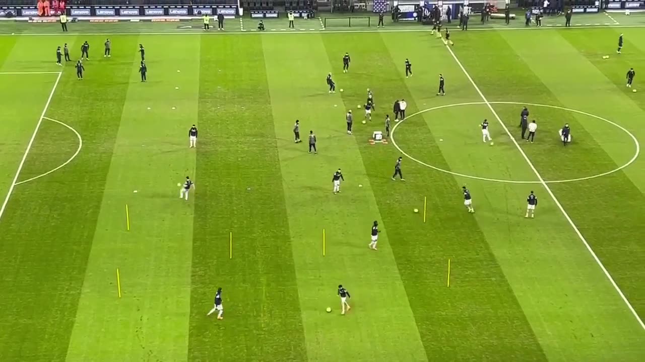 Inter Milan 'I Nerazzurri' amazing atmosphere