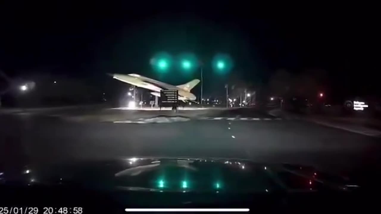 Dash-cam footage of the DC plane crash