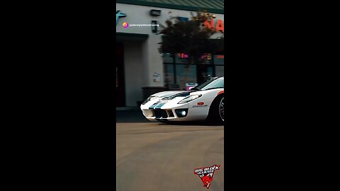 Ford GT 2700 hp in the road