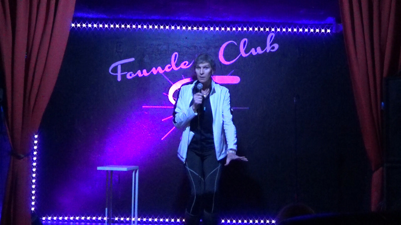 Connie Bryan's Vegas Standup Set: "DATING TODAY"