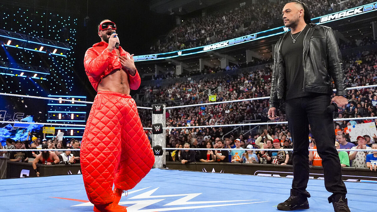 Seth Rollins Looks Like a Bootleg MC Hammer – Ridiculous Outfit! #shorts