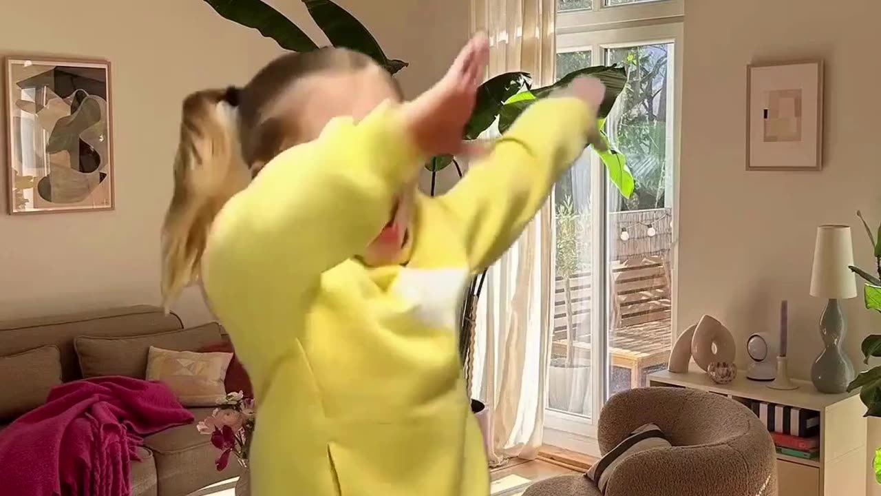 "Peace Out" to Negative Vibes with Crystal Jewellery! ✌️✨⁣ #antouniquejewels #crystaljewelry