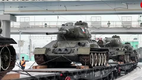 Legendary T-34 tanks of World War II are once again joining the battle in Ukrainian steppes.