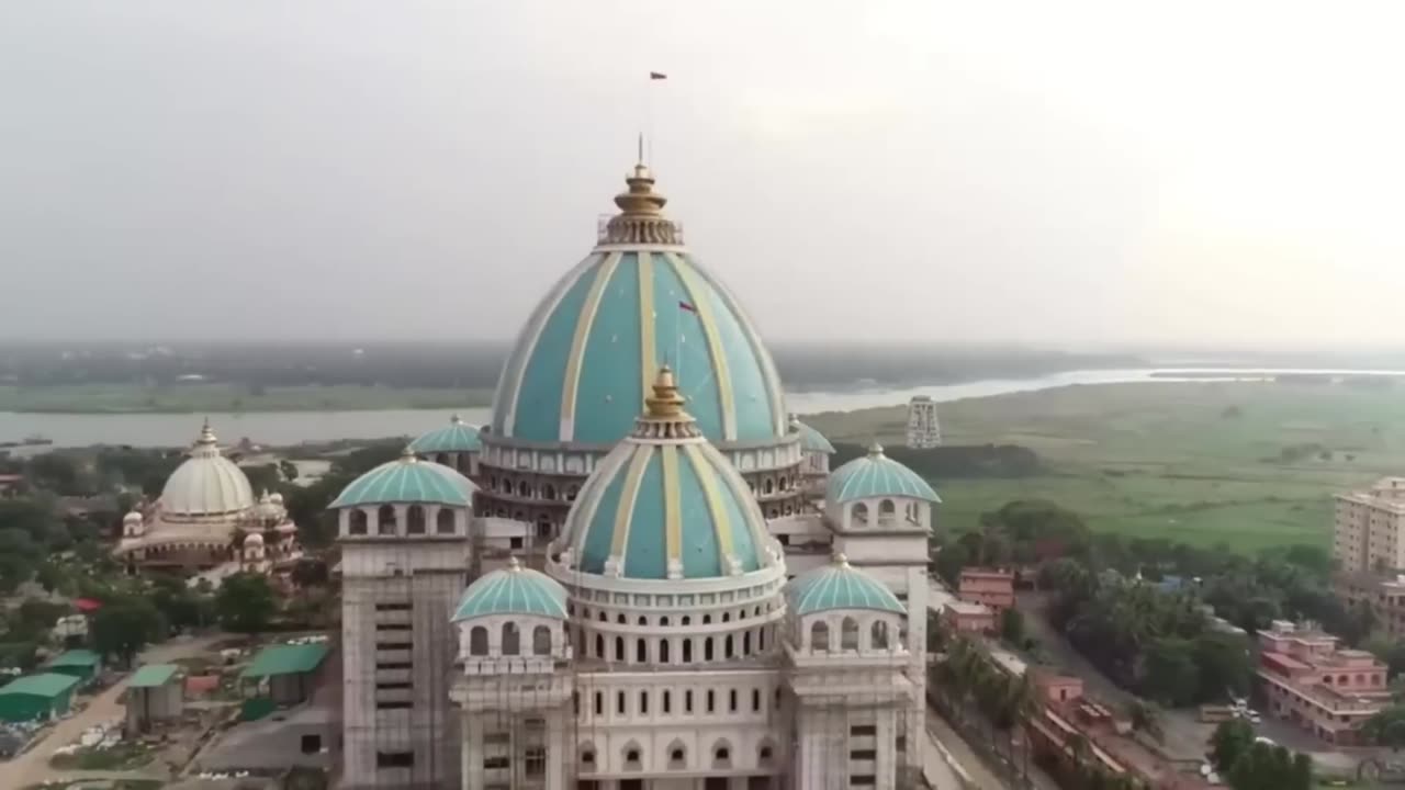 Hare Krishna Chanting at ISKCON