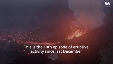 Hawaii's Kilauea volcano spews 400ft lava fountain timelapse