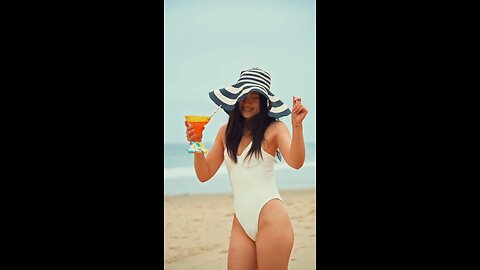 Sexy Girl😍 In Bikinis🔥 Dancing And Moving Near The sea⛵ Video🥵