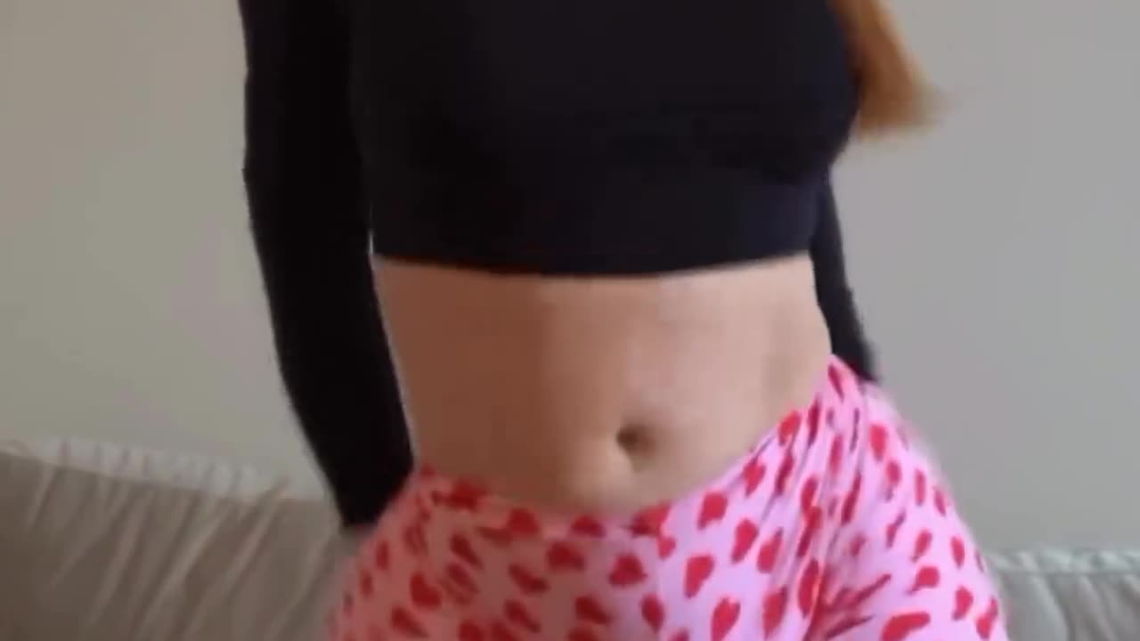 What kind of girl is this?#love #girl #sexy #movie #video #food #us #game