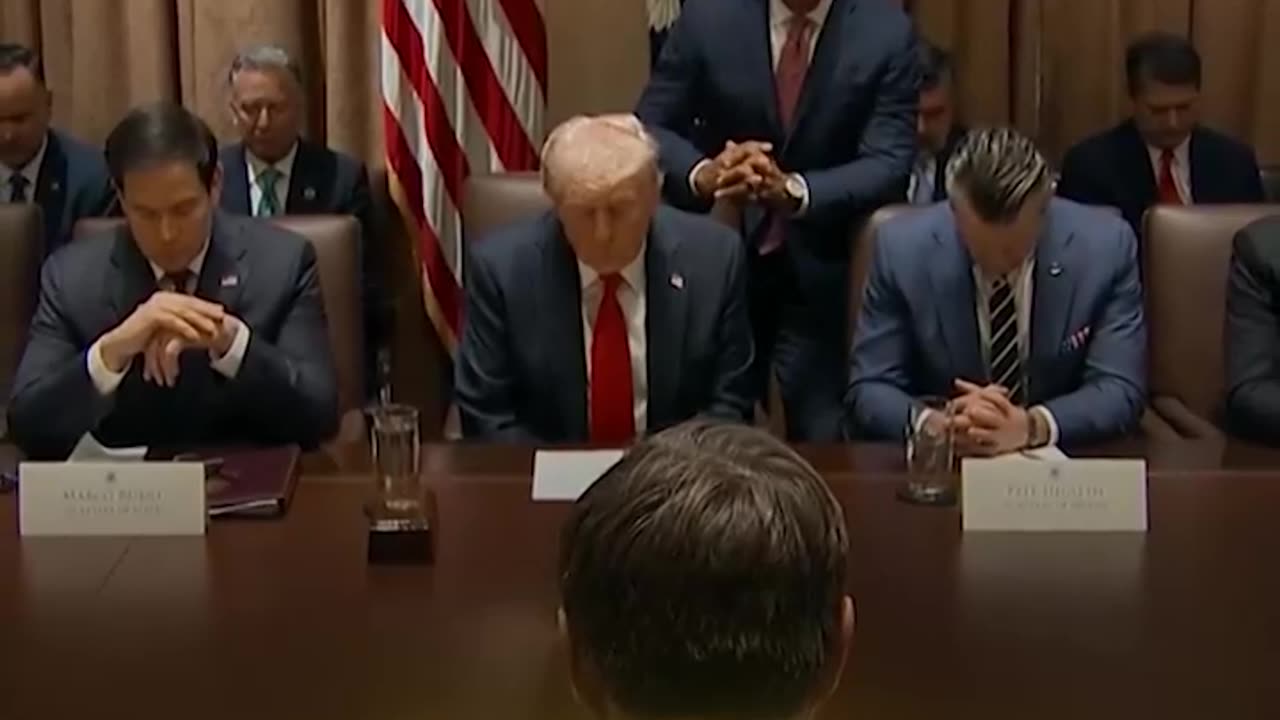 Una oración para agradecer a Dios por darles al presidente Trump