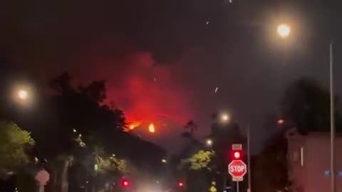 Runyon Canyon CA Fire… “I’ve never seen Los Angeles like this in all my life”