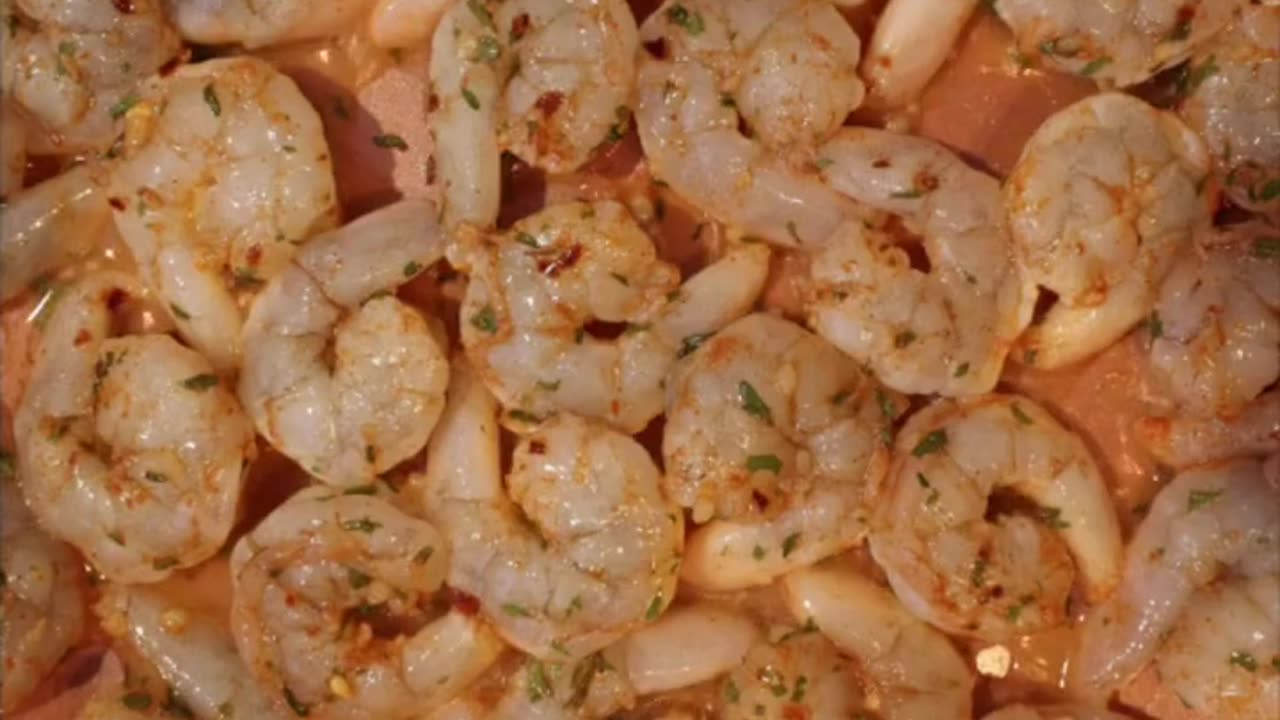 🍤⏱️ Whip Up a Quick Keto Delight! 🍽️🥑