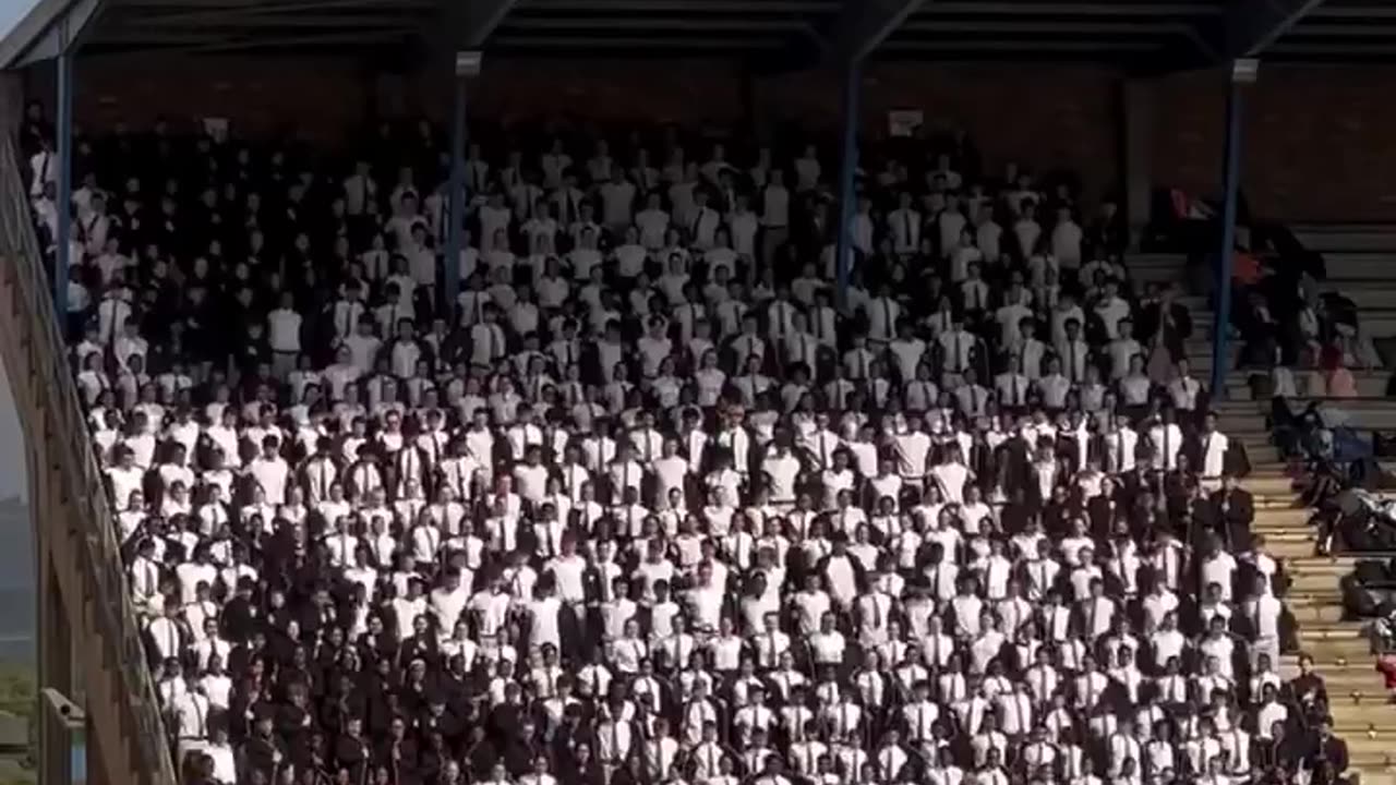 South African high school performs a remarkable show at an inter-school spirit event