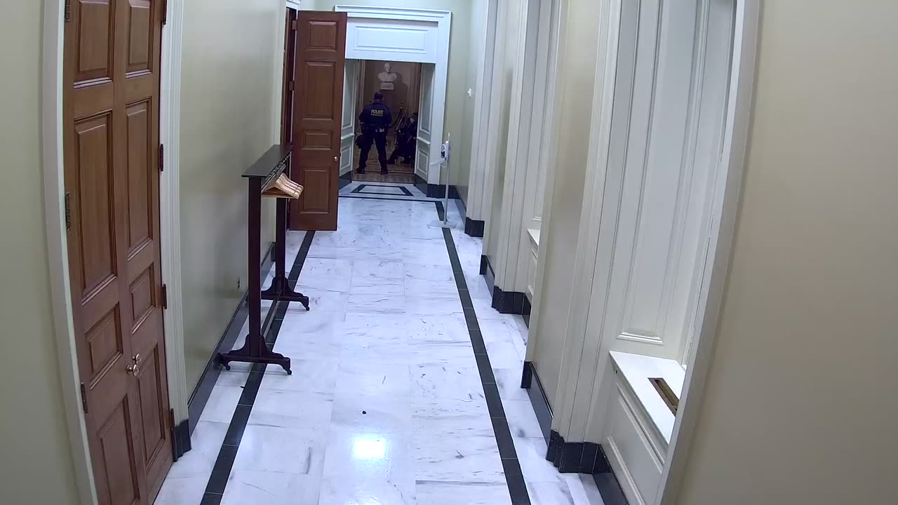 0214USCS02S207_2021-01-06_17h40min03s053ms.mp4