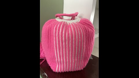 Adding a Personal Touch: How to Attach a Handmade Handle to Your Bag