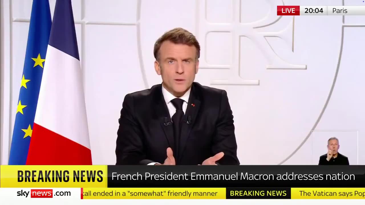 🇨🇵 French President Emmanuel Macron, in an address to the nation, REJECTED a ceasefire in Ukraine