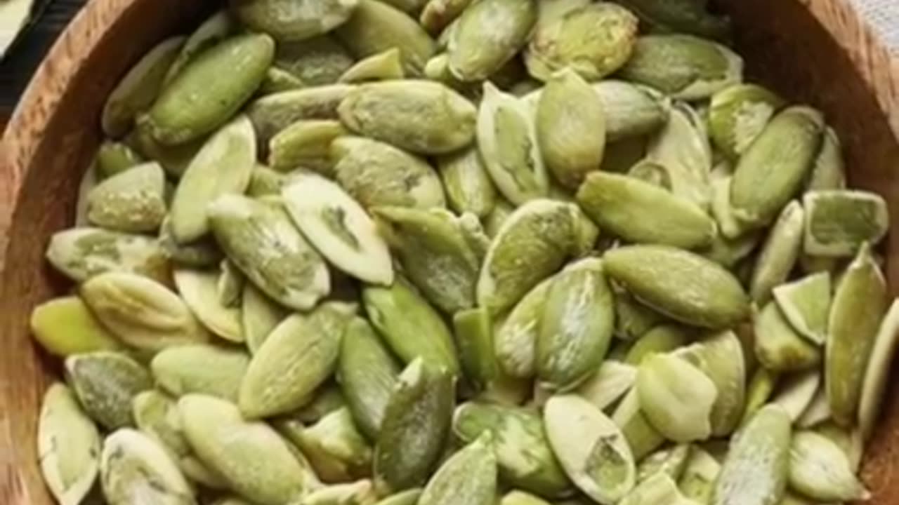 Two benefits of eating pumpkin seeds