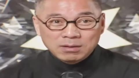 20220218文贵先生直播：媒体不自由（DBC、CBC、CNN是政府媒体），老百姓就相信所谓“政府主义”、“科学主义”。为啥恨 #比尔盖茨？ #微软 控制全人类90%软件，