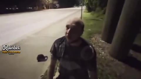 Child Predator Receives Brutal Beatdown for Attempting to Meet a Little Boy 😳🚨