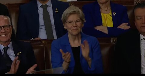 OMG! Trump Calls Elizabeth Warren Pocahontas to Her Face