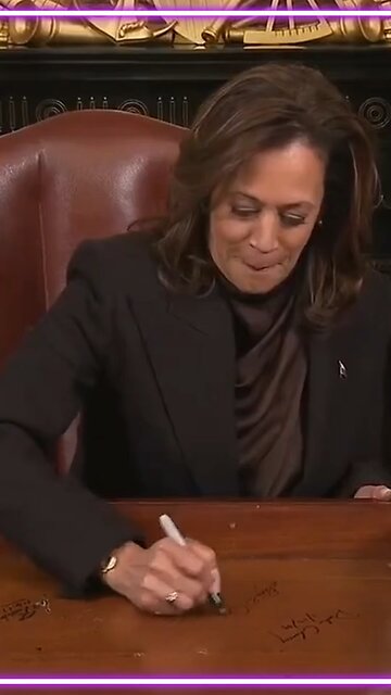Kamala Harris Gets Confused By Husband #kamalaharris #vp #alexrwagner