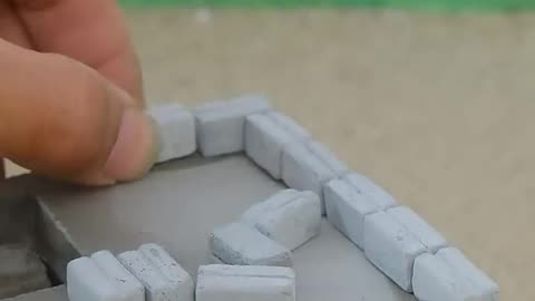 How to Build a Two-Story House Using Mini Bricks!