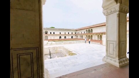 JAHANGIR PALACE