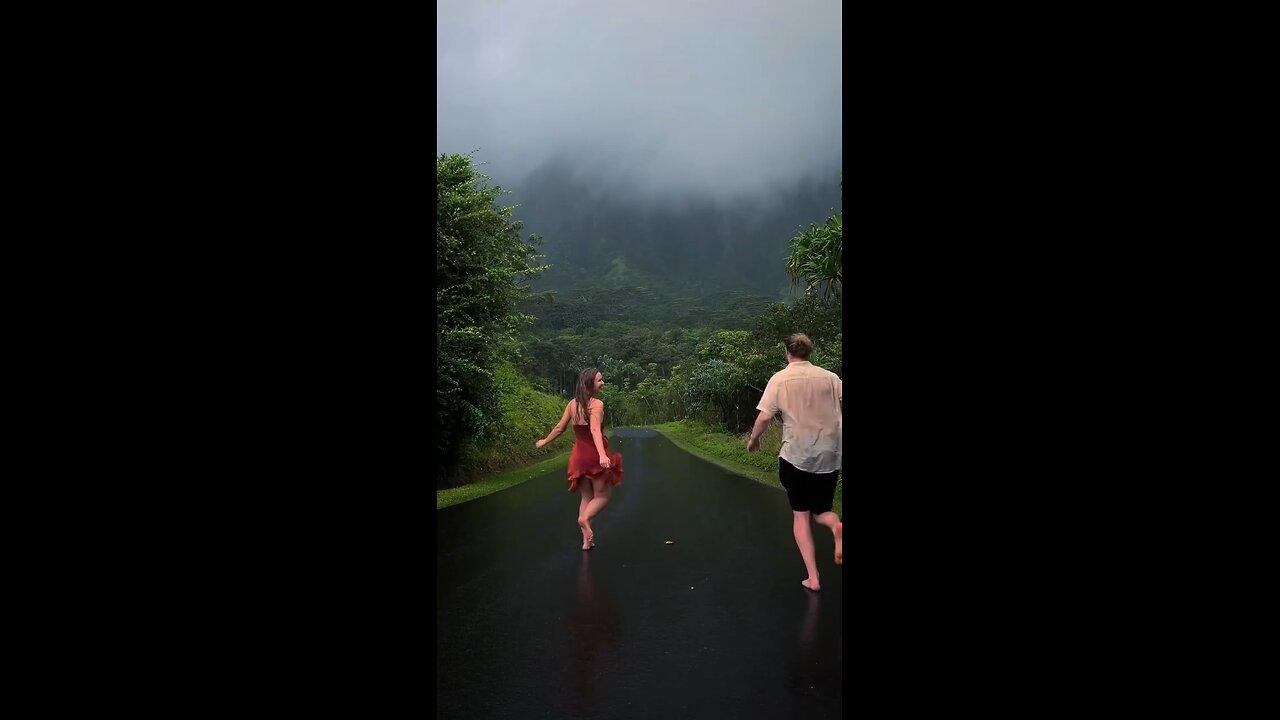 Hou could anyone hate the rain 🌧️🍃🩵 📍 Hawaii