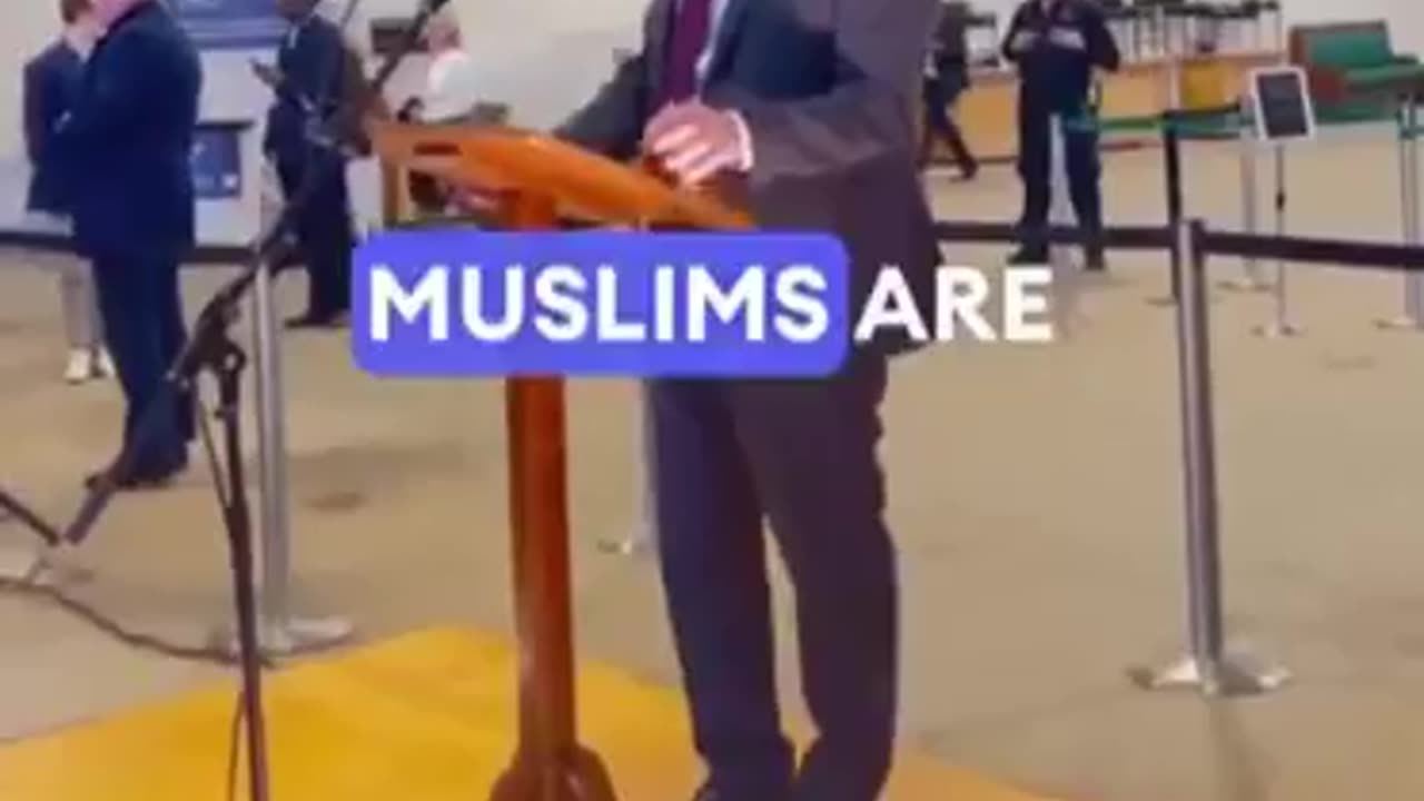 Keir Starmer submits to Allah: ‘Muslims are making a difference in British society.’