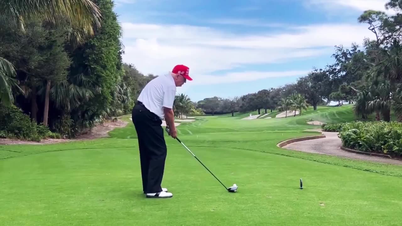 ASSHOLE IN ONE!!!⛳️🤣