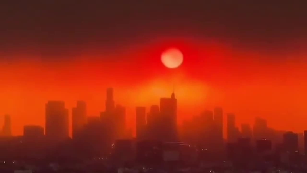 Apocalyptic sunrise in Los Angeles