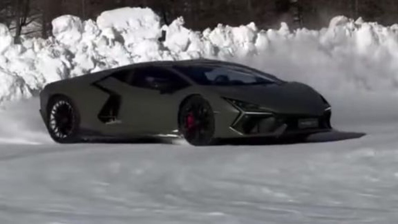 Lamborghini drifting