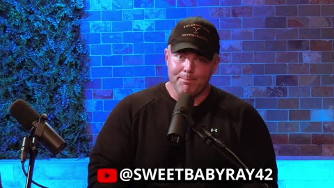 SweetbabyRay42 visits the SCN for a chit chat, promotes MINT FLAVOR DUDE WIPES