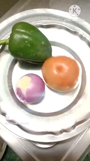 like hai peac of pizza.