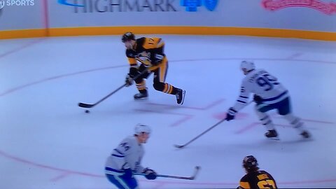 Penguins RW #17 Bryan Rust 🥅(21)🏒Wrist-Shot Goal