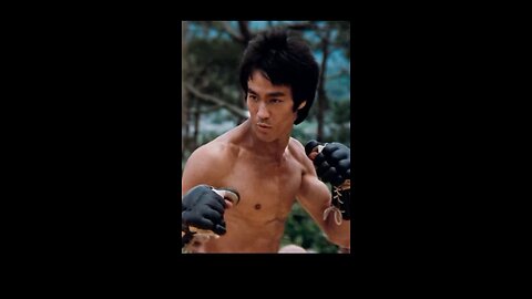 Cross kick Studio Films Bruce Lee Enter the Dragon