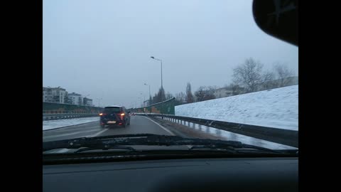 Wyprzedzanie przez powierzchnię wyłączoną