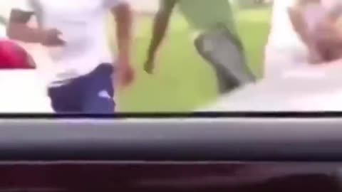 Child Predator Beaten by Bystanders for Messing with a Little Kid!