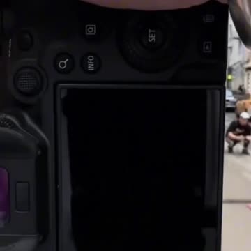 Take a picture beautiful lady