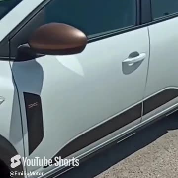 Dacia Sandero Light Bulb Out Notice: Do you have it? #dacia #sandero #lightbulb #notice