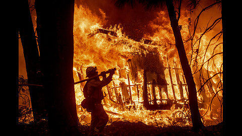 Wildfire Erupts Near Celebrity Homes in Pacific Palisades