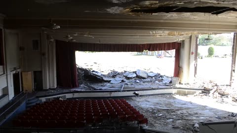Caught by Police Exploring an Abandoned Elementary School - NJ