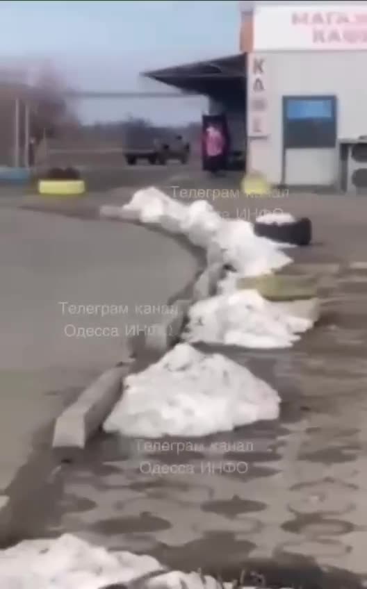 🇺🇦🏴‍☠️ Russian propaganda agents have filmed another episode about Ukrainian military commissars