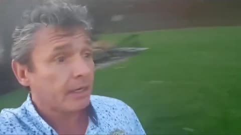Man visits aftermath of LA Fires! I didn’t think green grass was fire resistant! 😳🤷‍♀️