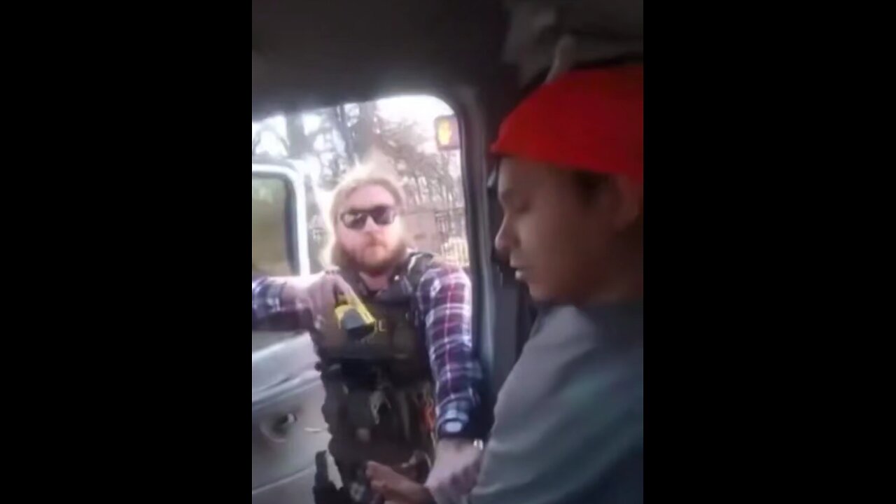 Video of ICE arrest captures agents dragging two noncitizens out of their vehicle in Indianapolis