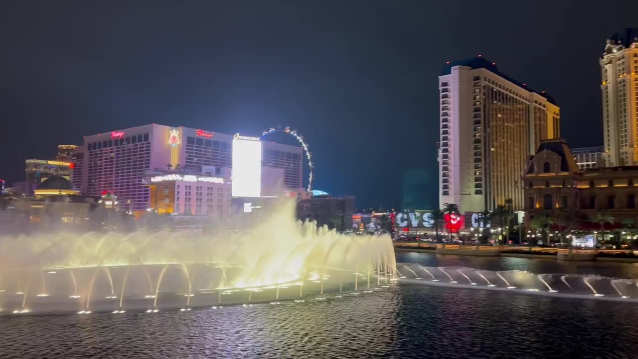 Bellagio fountains…So beautiful Enjoy. 💕 “Lucy in the sky with diamonds”