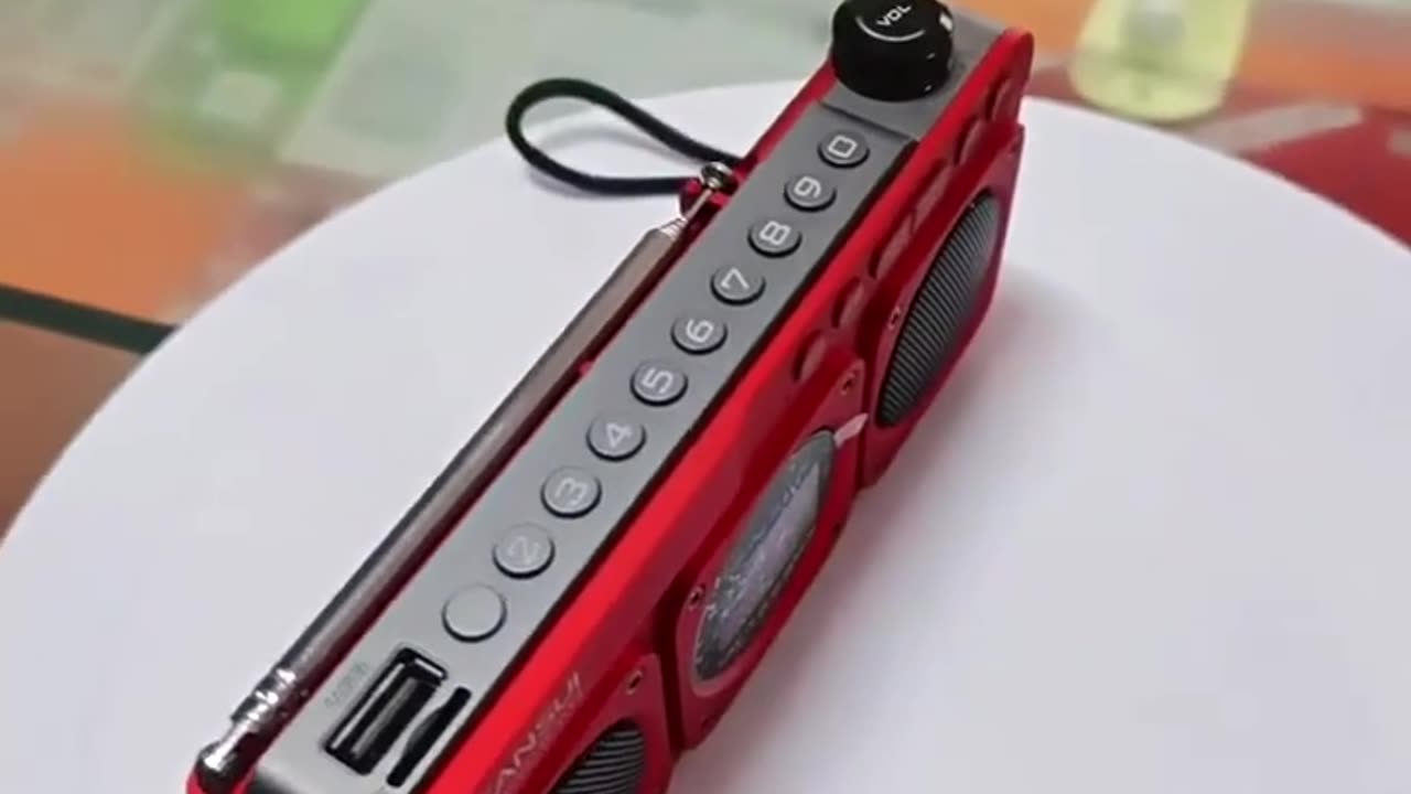 SANSUI F28 - Portable Bluetooth Speaker with FM Radio check description to buy