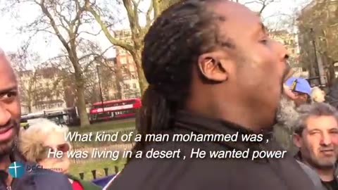 Christian Street Preacher bullied by Muslims @ Hyde Park , London