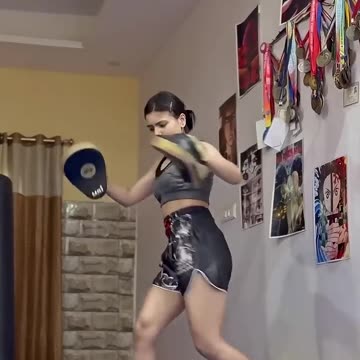 Share with your 🤡 friends #memes #funny #funnyshorts #laugh #meme